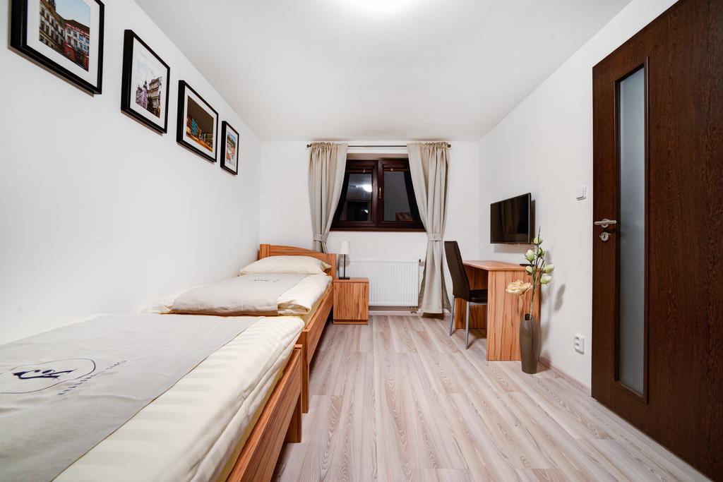 Penzion Kralovska Cesta Brünn Zimmer foto