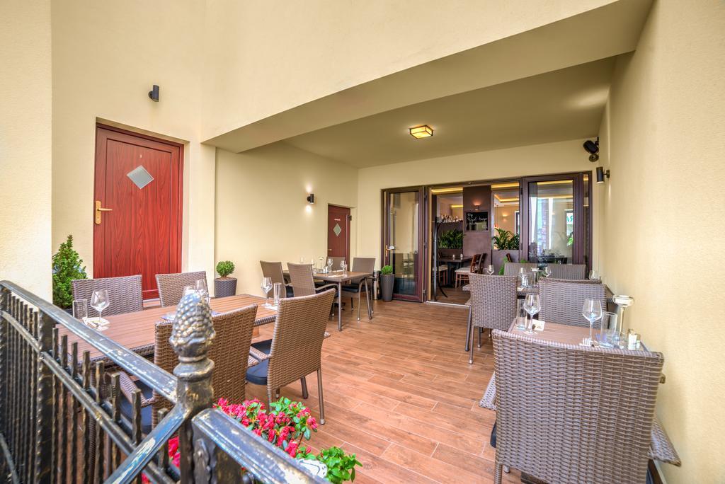 Penzion Kralovska Cesta Brünn Exterior foto