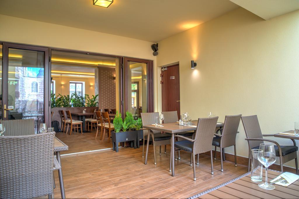 Penzion Kralovska Cesta Brünn Exterior foto